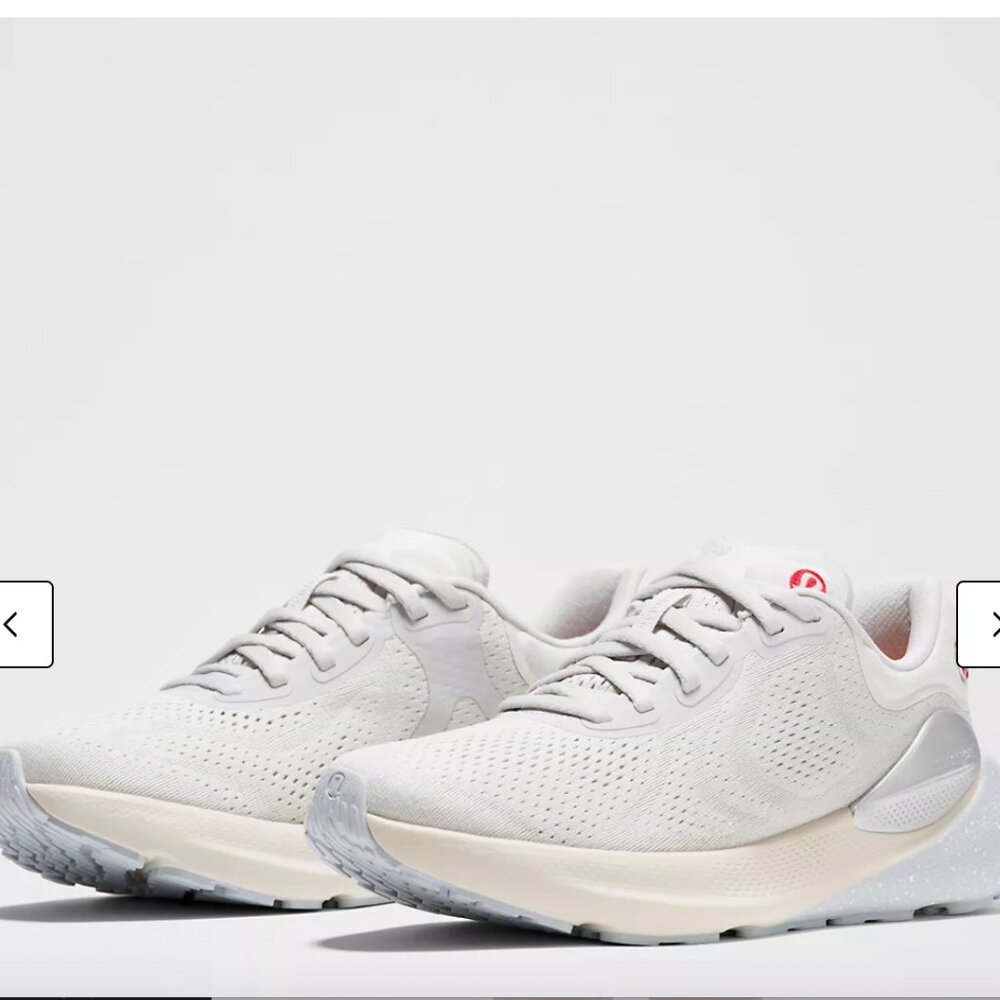 Lululemon Women's Beyondfeel Running Shoe Vapor/Antique White/Red Glow